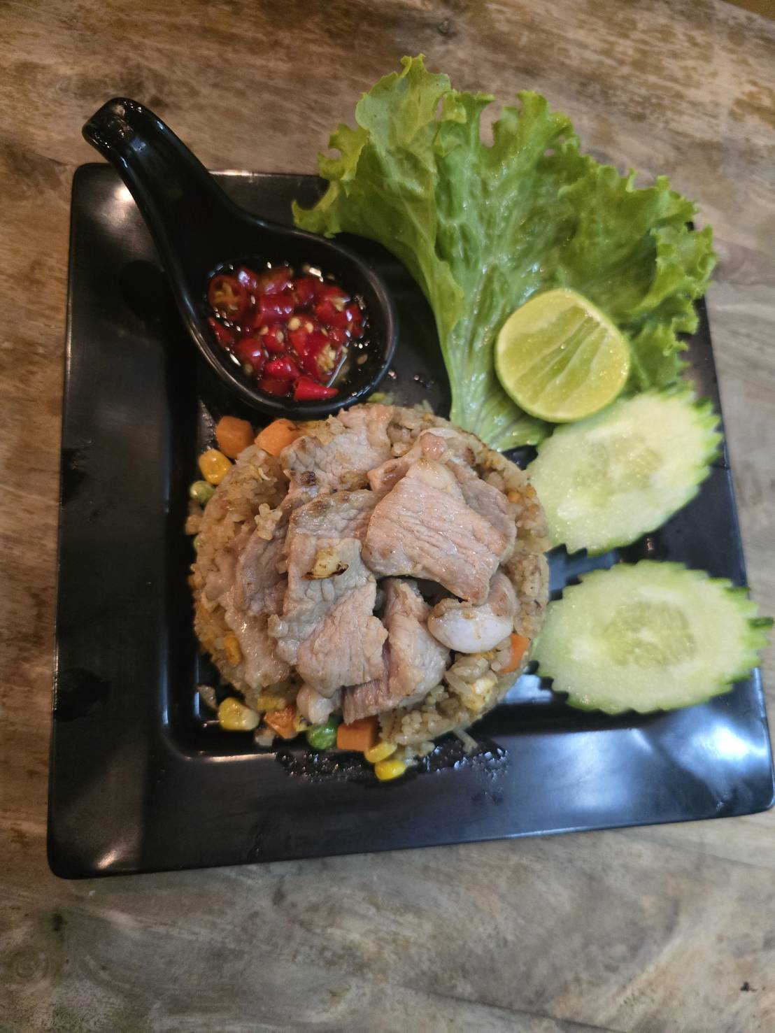 ข้าวผัดหมู
